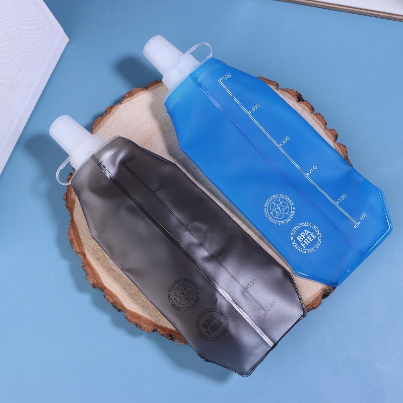 زجاجة ماء قابلة للطي من مادة T - مراجعة Collapsible Water Bottle وسعره
